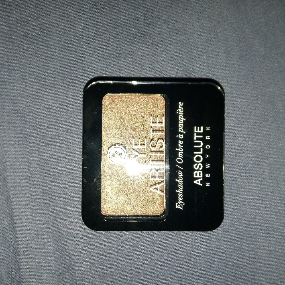 Eye artiste Eyeshadow